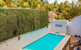 Hotel Casa Baleine